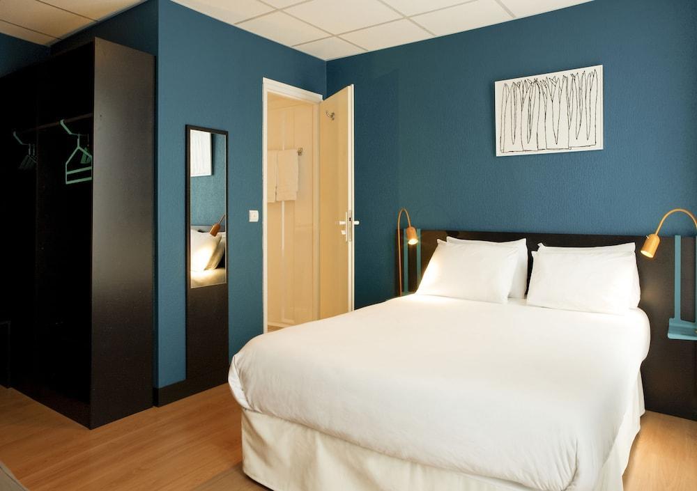 Hotel Daval Paris Bagian luar foto