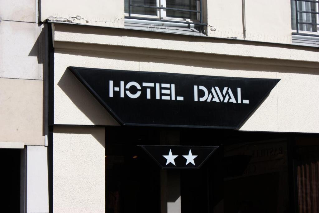 Hotel Daval Paris Bagian luar foto