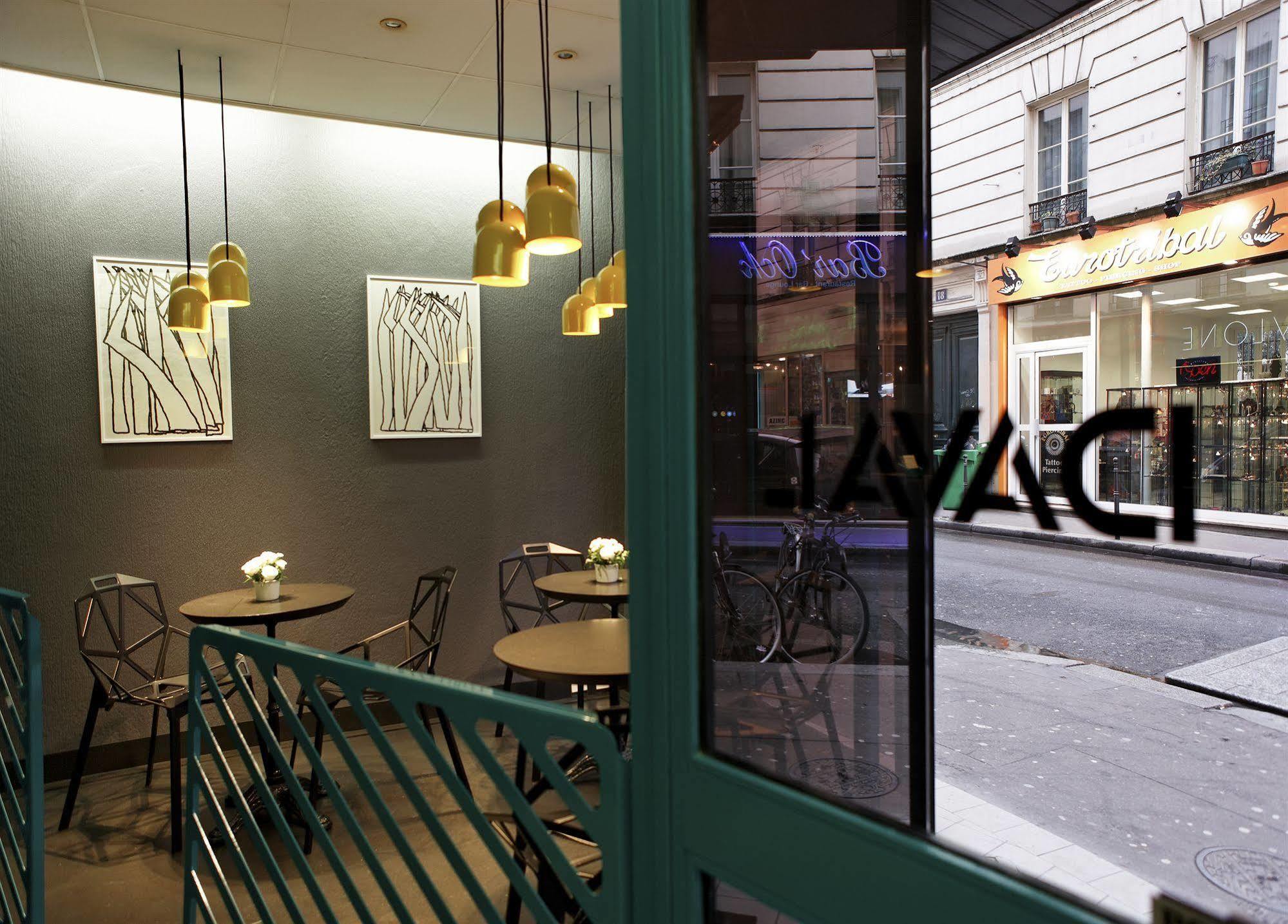 Hotel Daval Paris Bagian luar foto